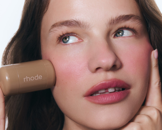 model using rhode pocket blush in new shade 