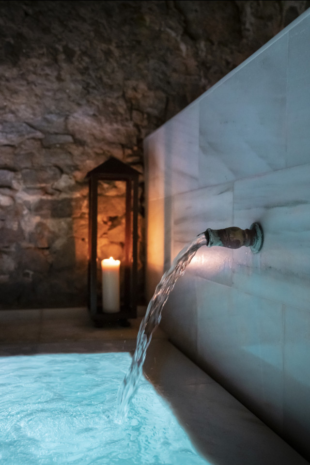 water jet inside spa 
