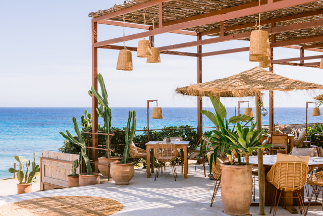 atzaro beach, ibiza