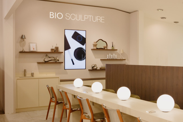 bio sculpture at selfridges