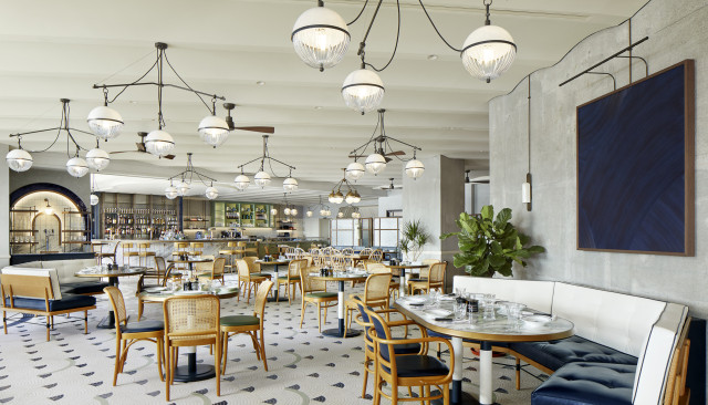 restaurant inside rosewood hong kong