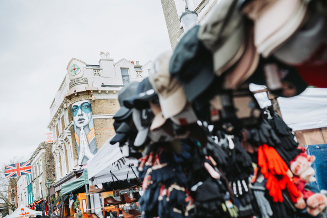 stalls in portobello market