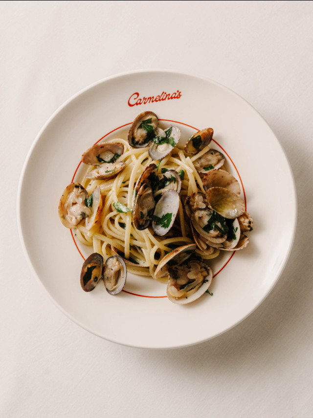 bowl of linguine and clams at carmelina's 