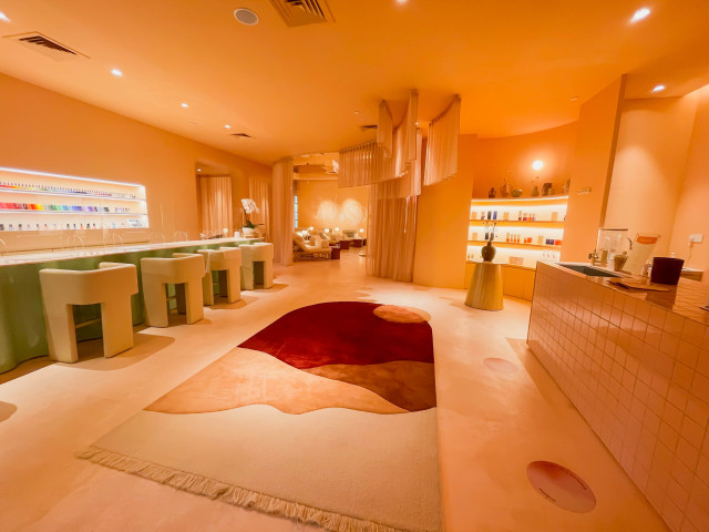 treatment room inside beauty clinic