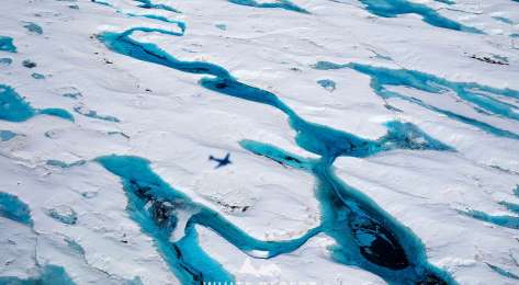 (c)whitedesertantarctica00076.