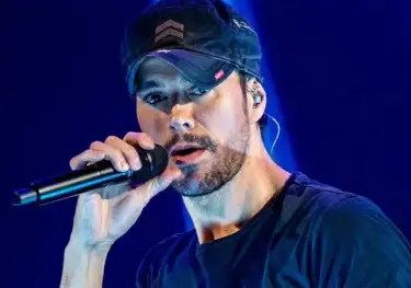 20250514082256_spanish singer enrique iglesias to perform in india soon.