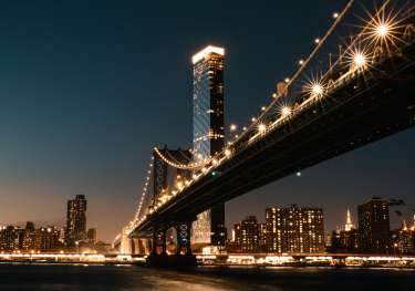 New york bridge at night.