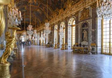 Inside chateau de versailles.