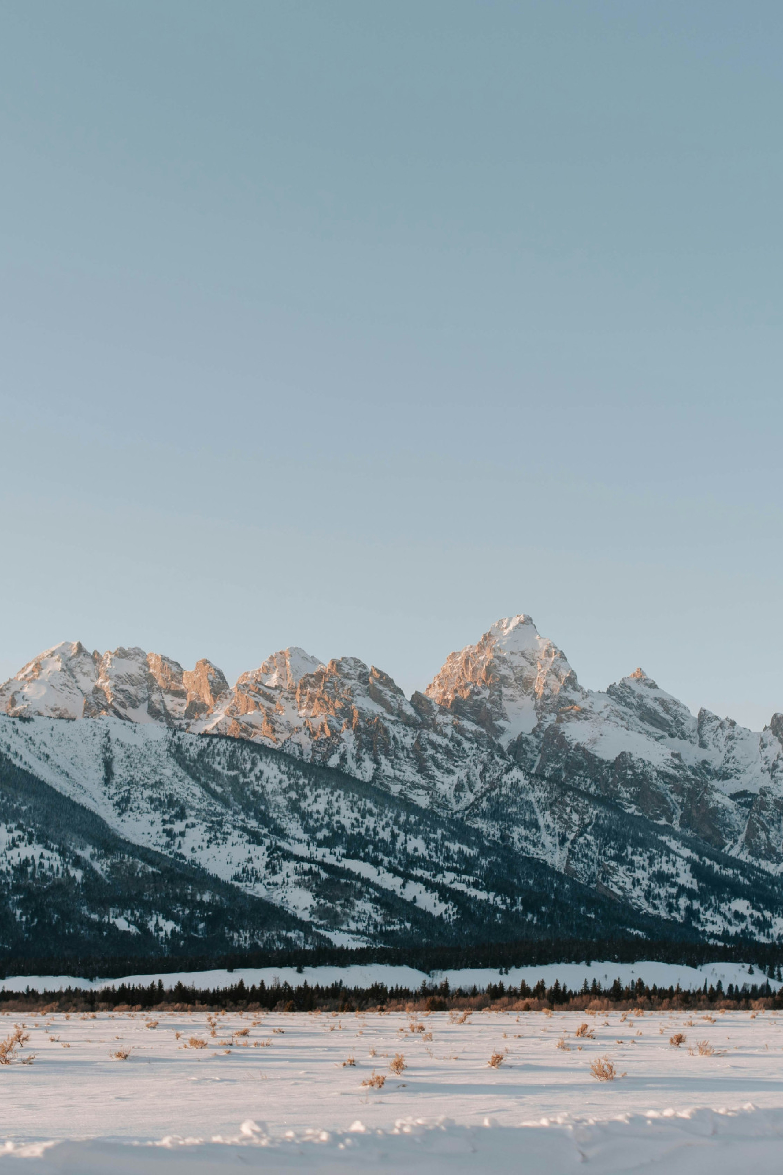 jackson hole snowy mountains