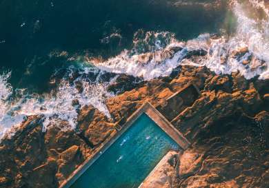Outdoor swimming pool sydney.