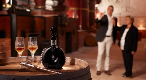 Louis xiii photo visuel image louisxiii_rc_craftsmanship_cognac_5 4.