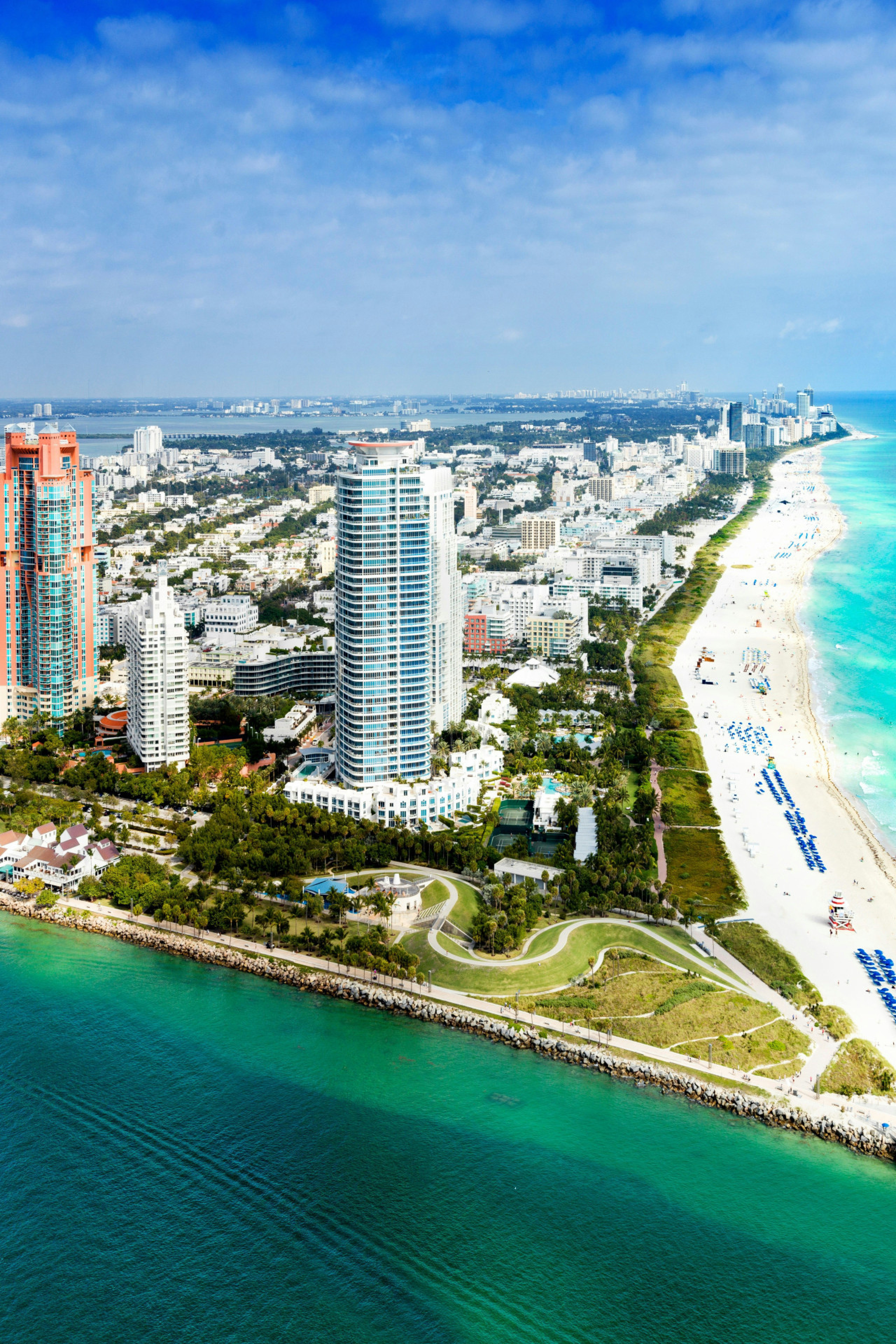view of miami with sea and blue sky 