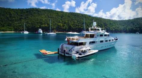 Tender lionshare yacht saint martin.
