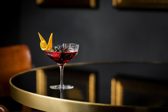 negroni with twist of orange at Great Northern Hotel bar