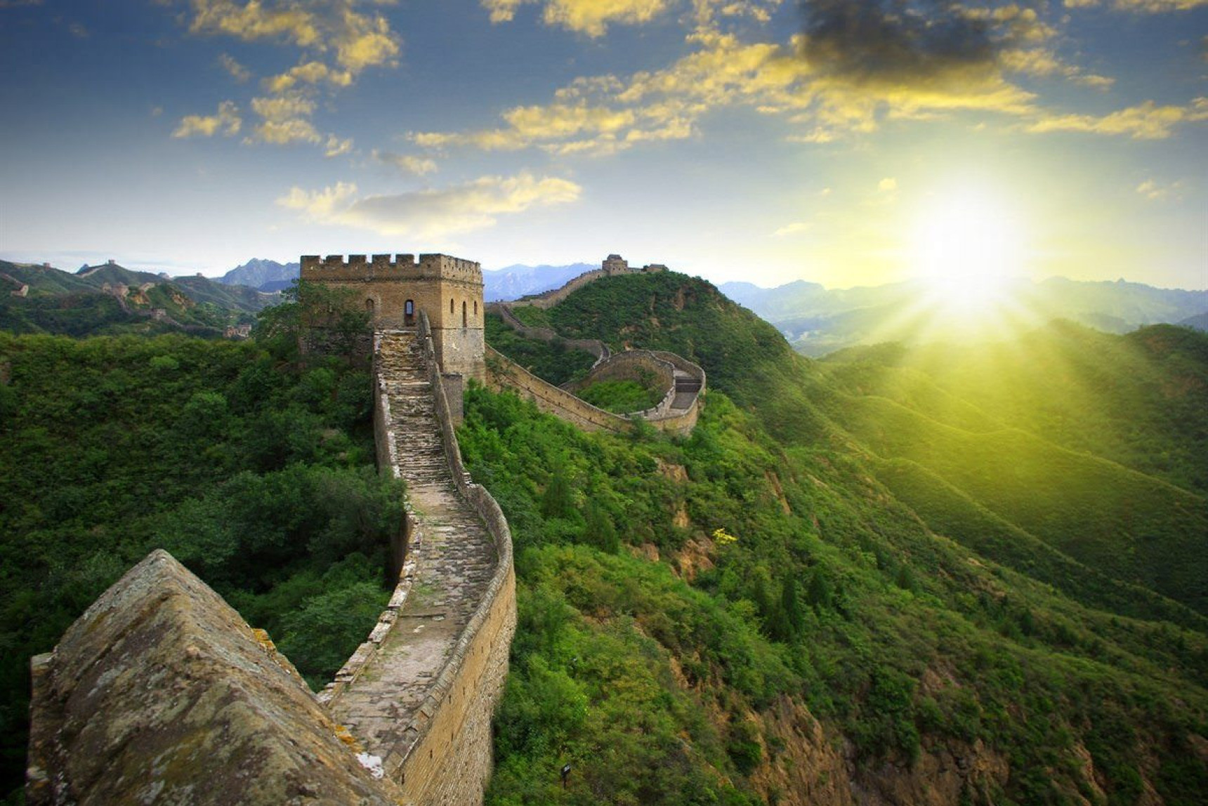 Great wall of China in the sunlight