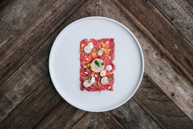 carpaccio dish in Austrian restaurant 