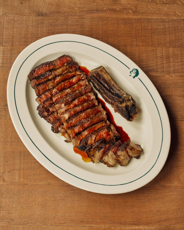 sliced beef dish at Lita restaurant 