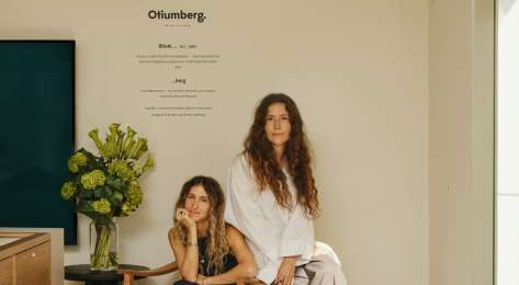 Otiumberg founders posing in jewellery store .