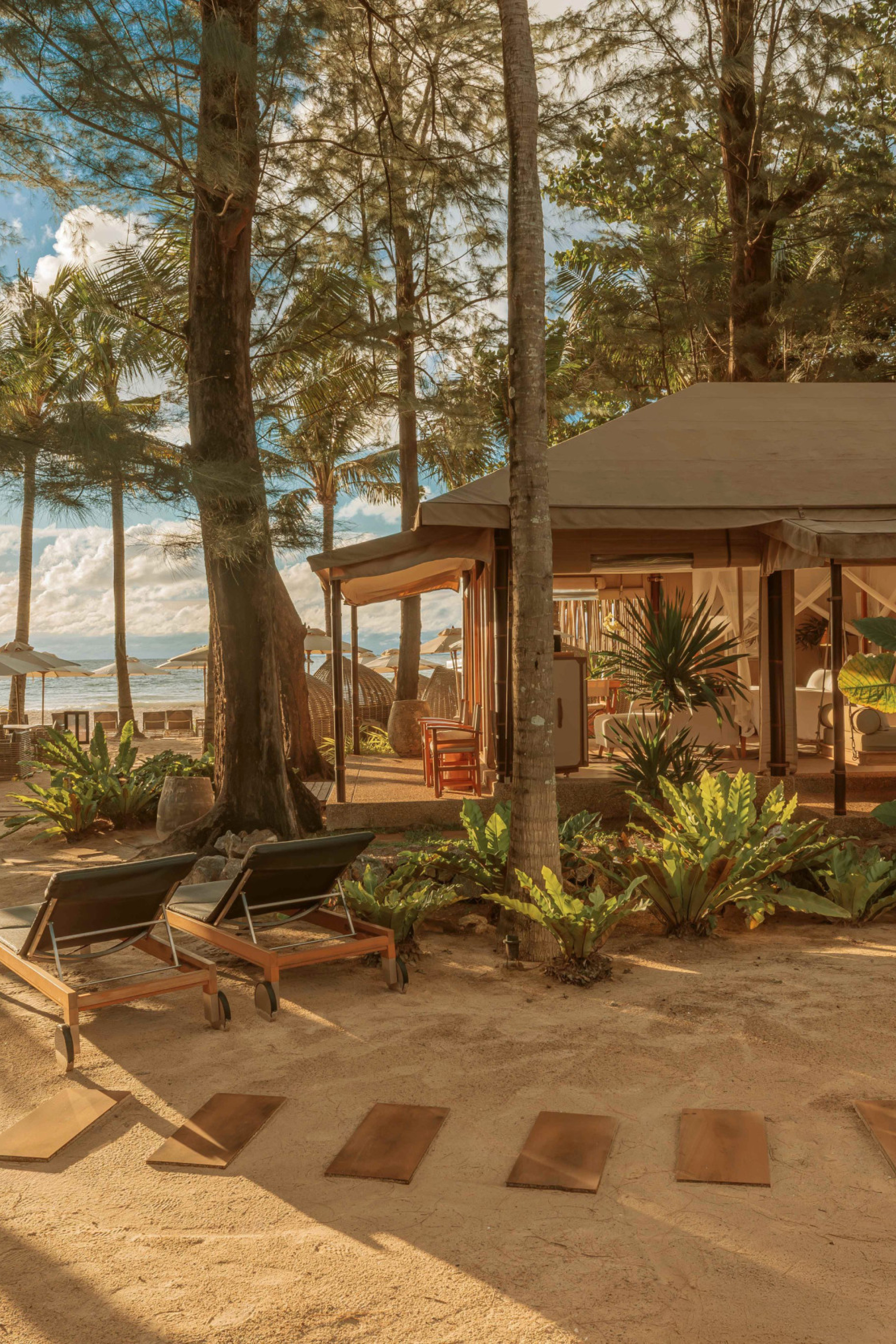 luxury beach tent in thailand 