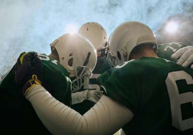 Group of american football players .