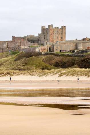 View of bamburgh castle .