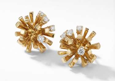 Vintage gold spiky earrings.
