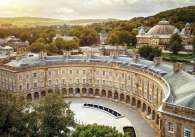 Buxton crescent .