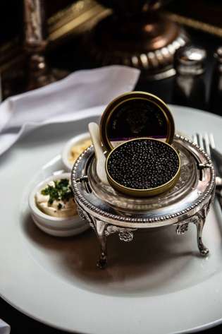 Caviar 1655722197.