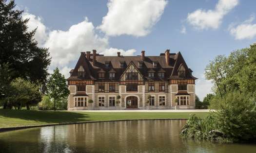 Chateau de chanteloup exterior .