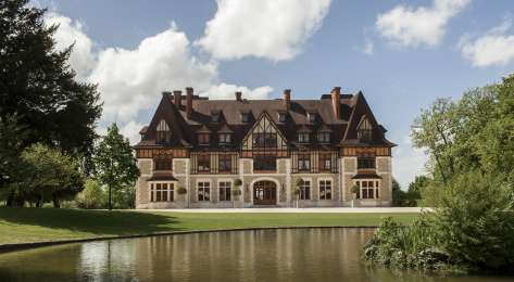 Chateau de chanteloup exterior .
