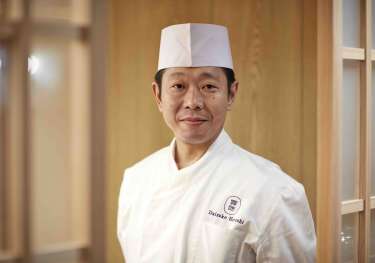 Chef hayashi 7.