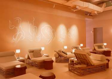 Relaxation room at lax. retreat.