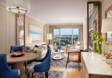 Corinthia lisbon_maritime_suite_livingroom (1).
