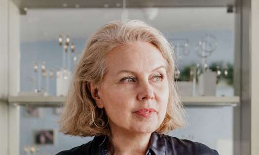 Dinny hall headshot .