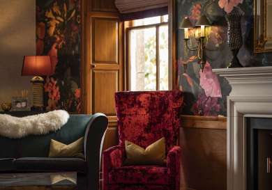 Duisdale hotel lounge.