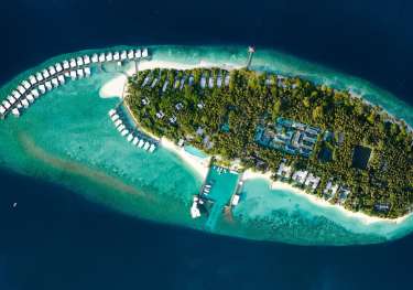 Gallery resort birdseye island.