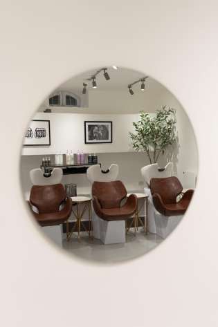 Hadley-yates-hair-salon-chairs.