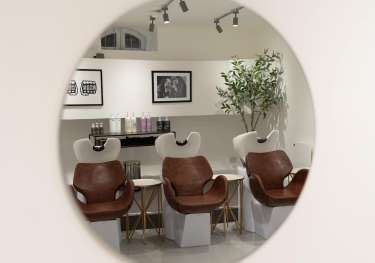 Hadley-yates-hair-salon-chairs.
