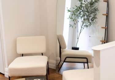 Hadley yates salon9.