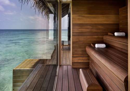 Joali spa by espa overwater sauna .