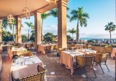 Joia el mirador dining.