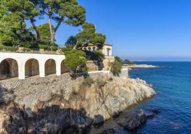 Part of hotel located next to the sea in spain.