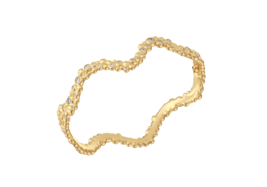 Gold diamond wavy ring.