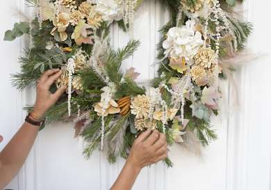 Maison de fleurs christmas wreath.