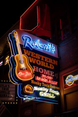 Nashville signage with guitar.