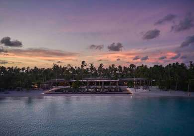 Patina_maldives_veli_bar_pool_sunset.