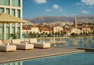 Pool terrace 3.