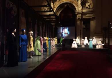 Queen's outfit exhibition.