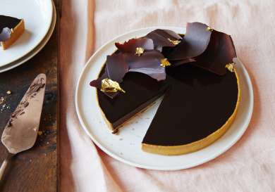 Restaurant coworth park at home recipe valrhona chocolate tart landscape highres1 1738065918.