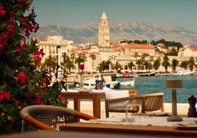 Restaurant terrace 7.